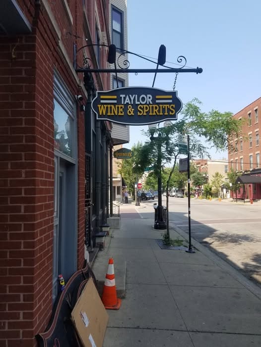 Blade Signs — custom sign fabrication in Chicago